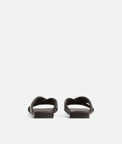 Women's Riva Flat Mule in Fondant Bottega Veneta Austria EN - Image 4