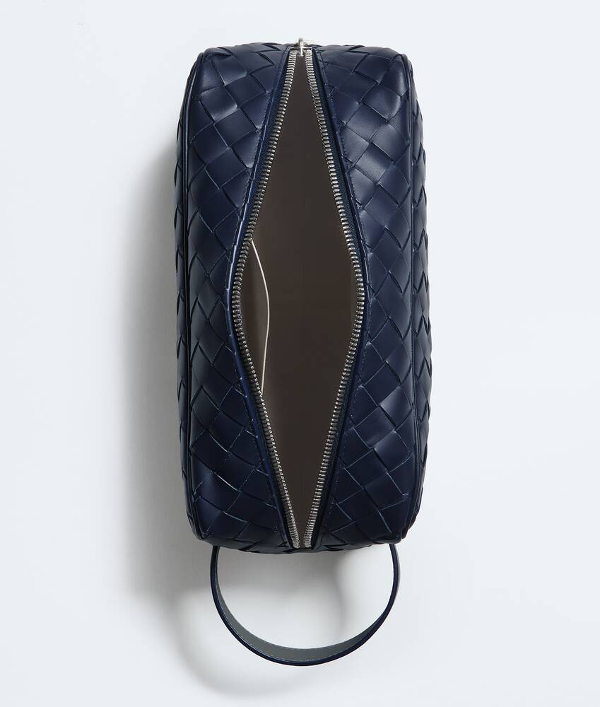 Display a large version of the product image 3 - Intrecciato Travel Pouch