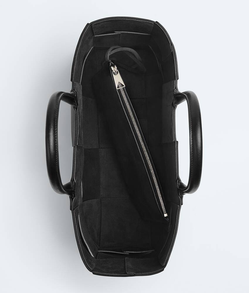 アルコ トート で ブラック Bottega Veneta 日本 JA - Image 3