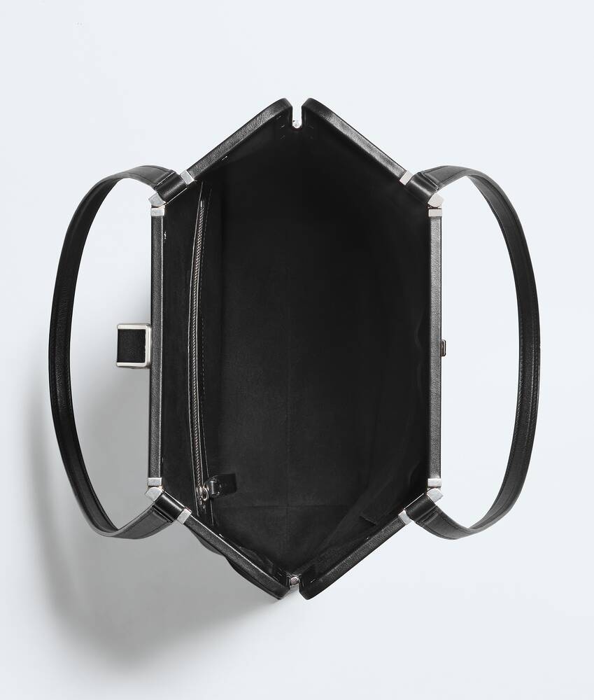 Display a large version of the product image 2 - Vaulta