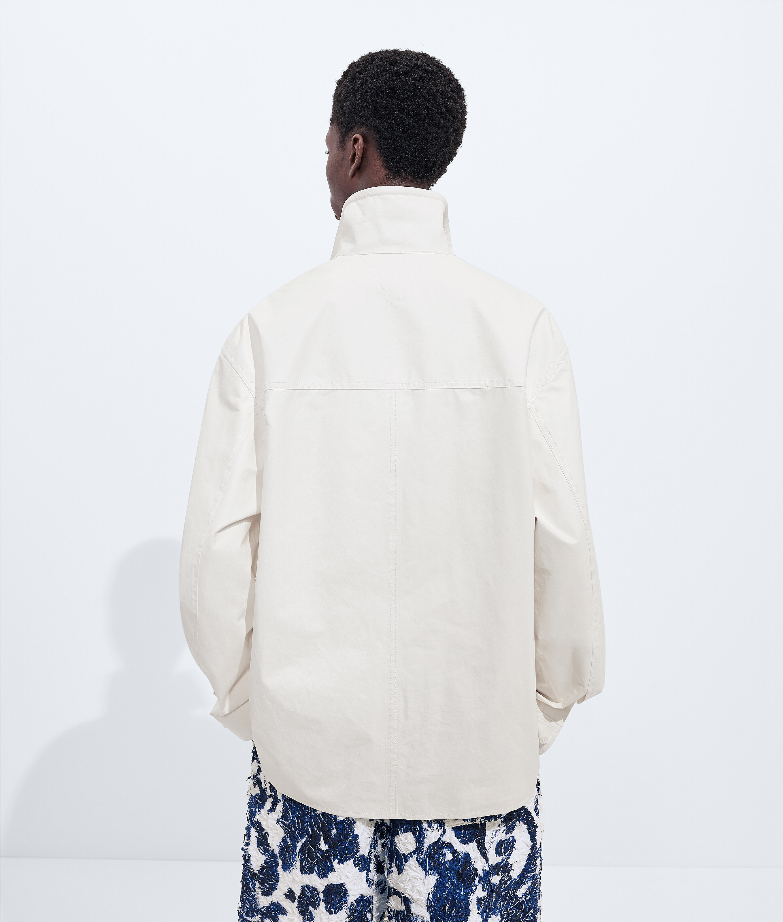 Men's Papery Leather Overshirt in White Bottega Veneta France EN - Image 3