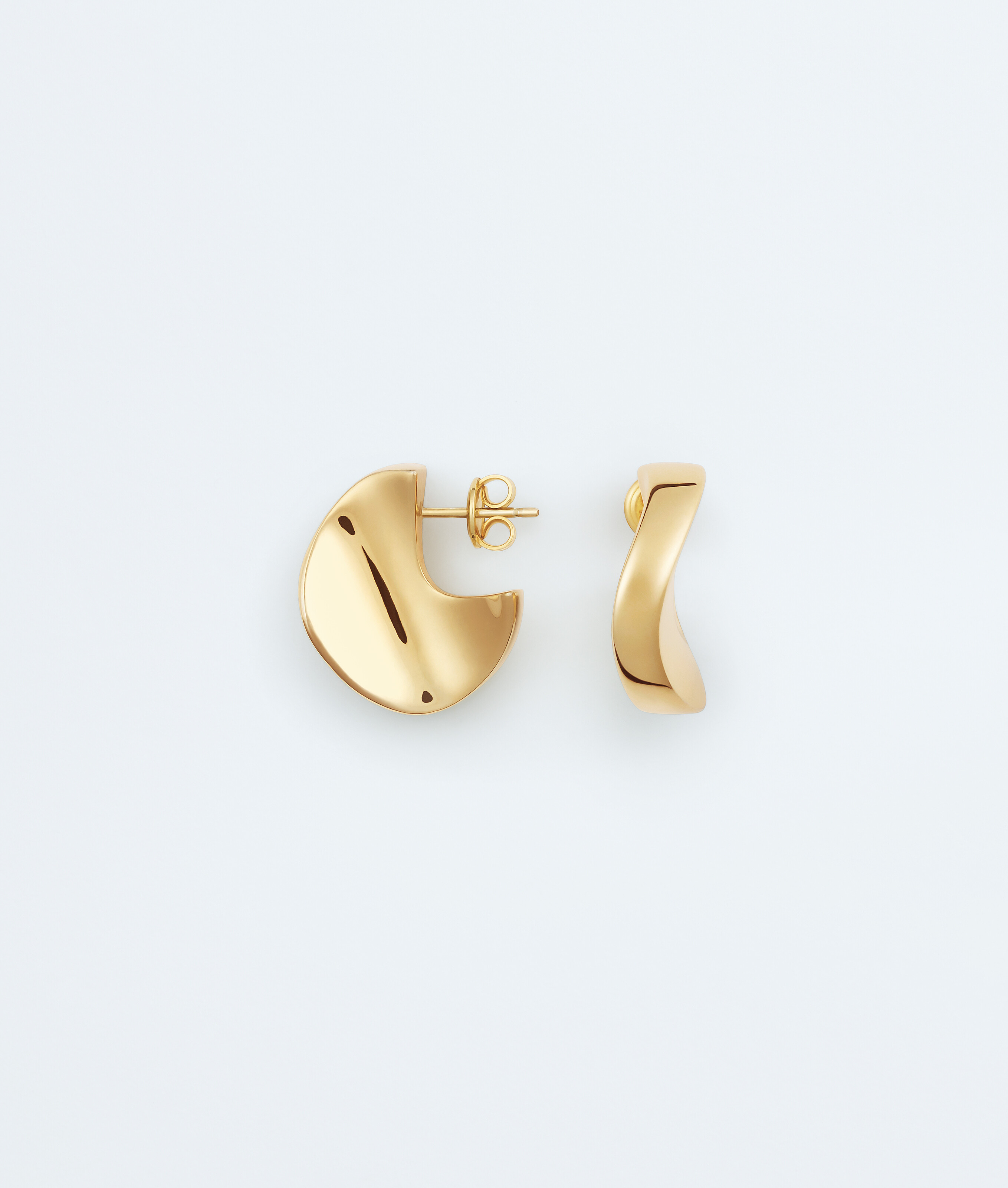 Women's Small Disc Earrings in Yellow gold Bottega Veneta Luxembourg EN - Image 5
