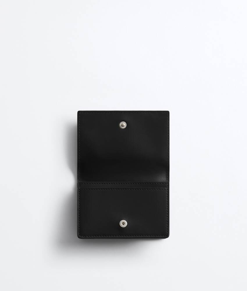 Intrecciato Visitenkartenetui f&uuml;r Herren in Black/shamrock Bottega Veneta Deutschland DE - Image 2