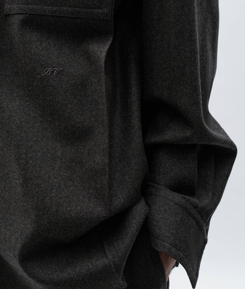 Men's Compact Wool Flannel Shirt in Green/mudstone mel Bottega Veneta Qatar EN - Image 4