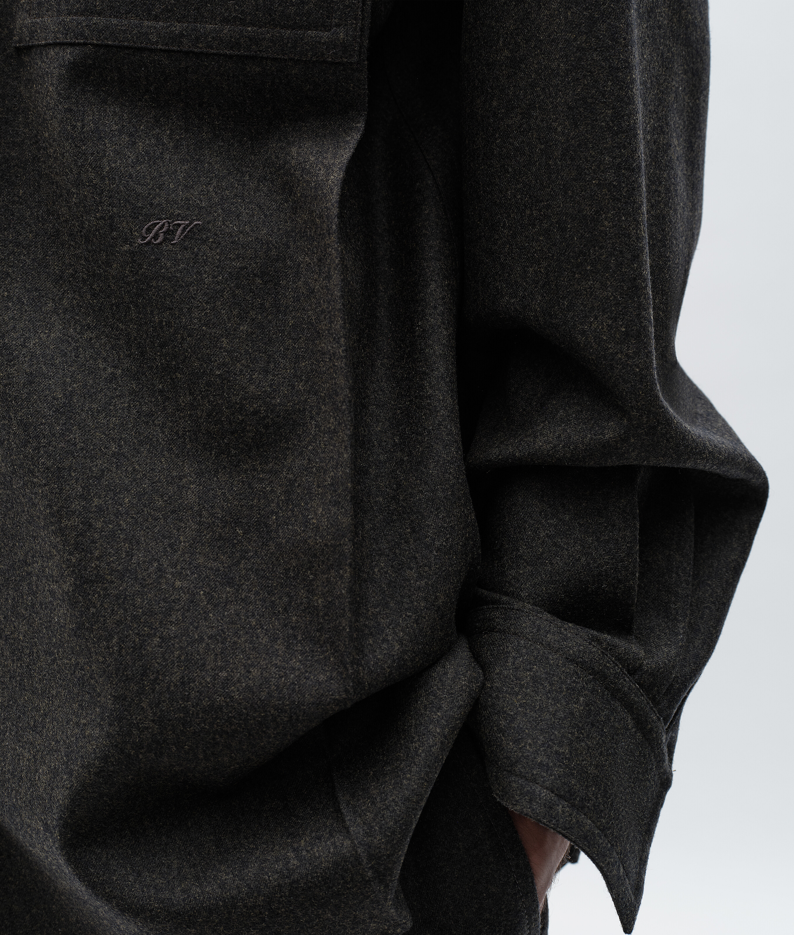 Men's Compact Wool Flannel Shirt in Green/mudstone mel Bottega Veneta United States EN - Image 4