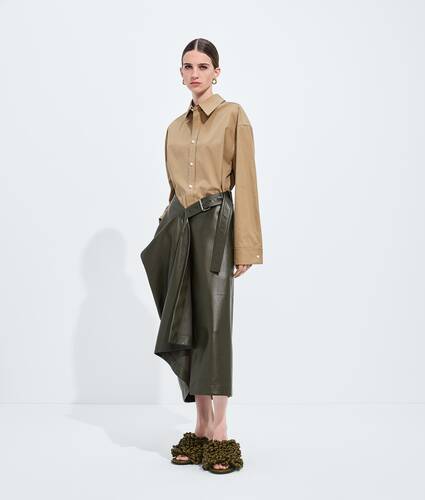 Gonna in pelle lucida da Donna in Pine forest Bottega Veneta Italia IT - Image 1