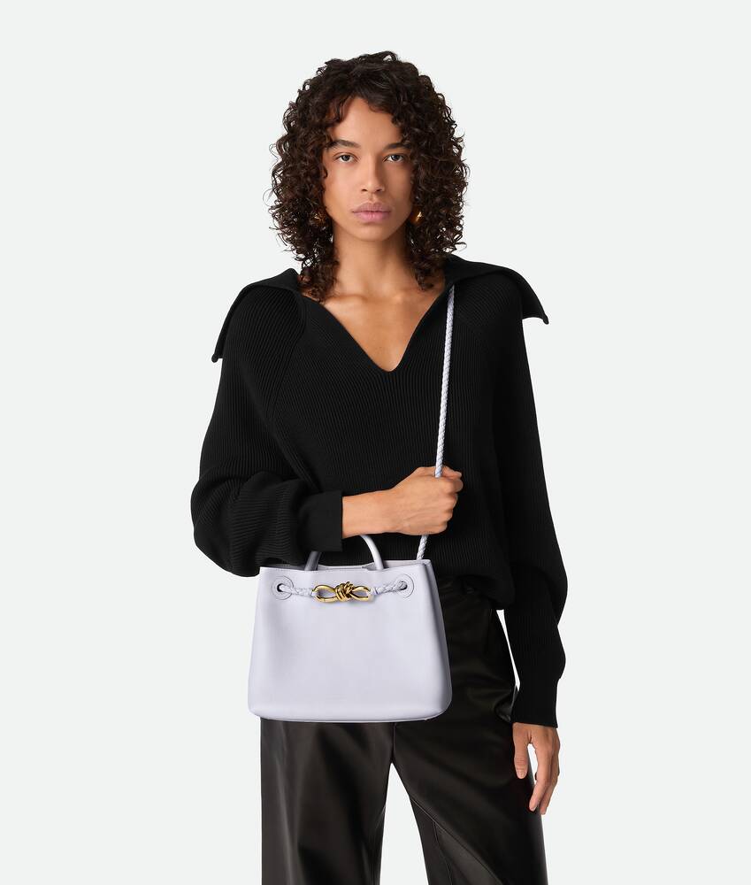 Exibir uma versão grande da imagem do produto 6 - Bolsa Andiamo pequena