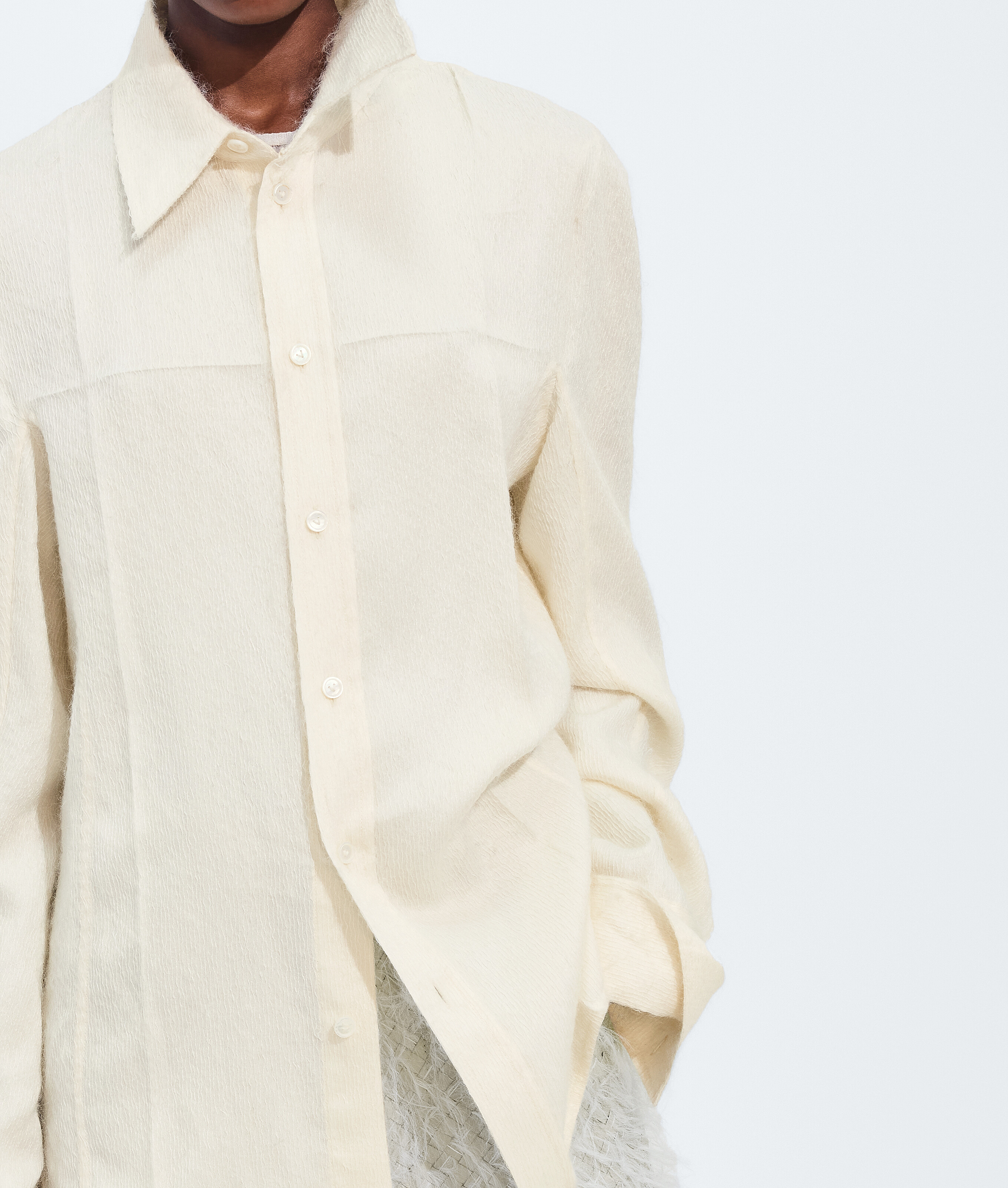 Women's Mohair and Silk Shirt in Rice Bottega Veneta Luxembourg EN - Image 5