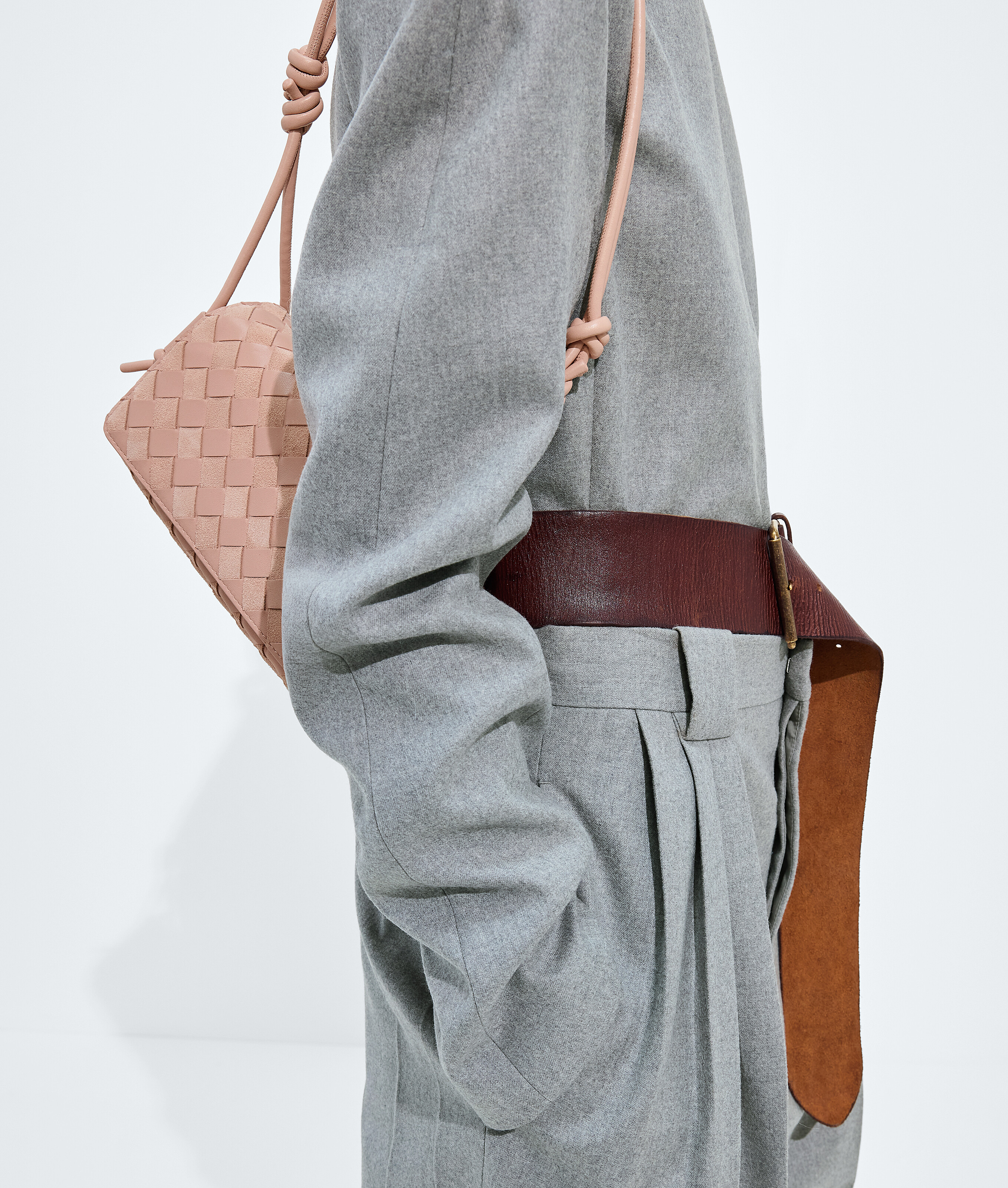 Women's Notturno in Terra pink Bottega Veneta Slovakia EN - Image 2