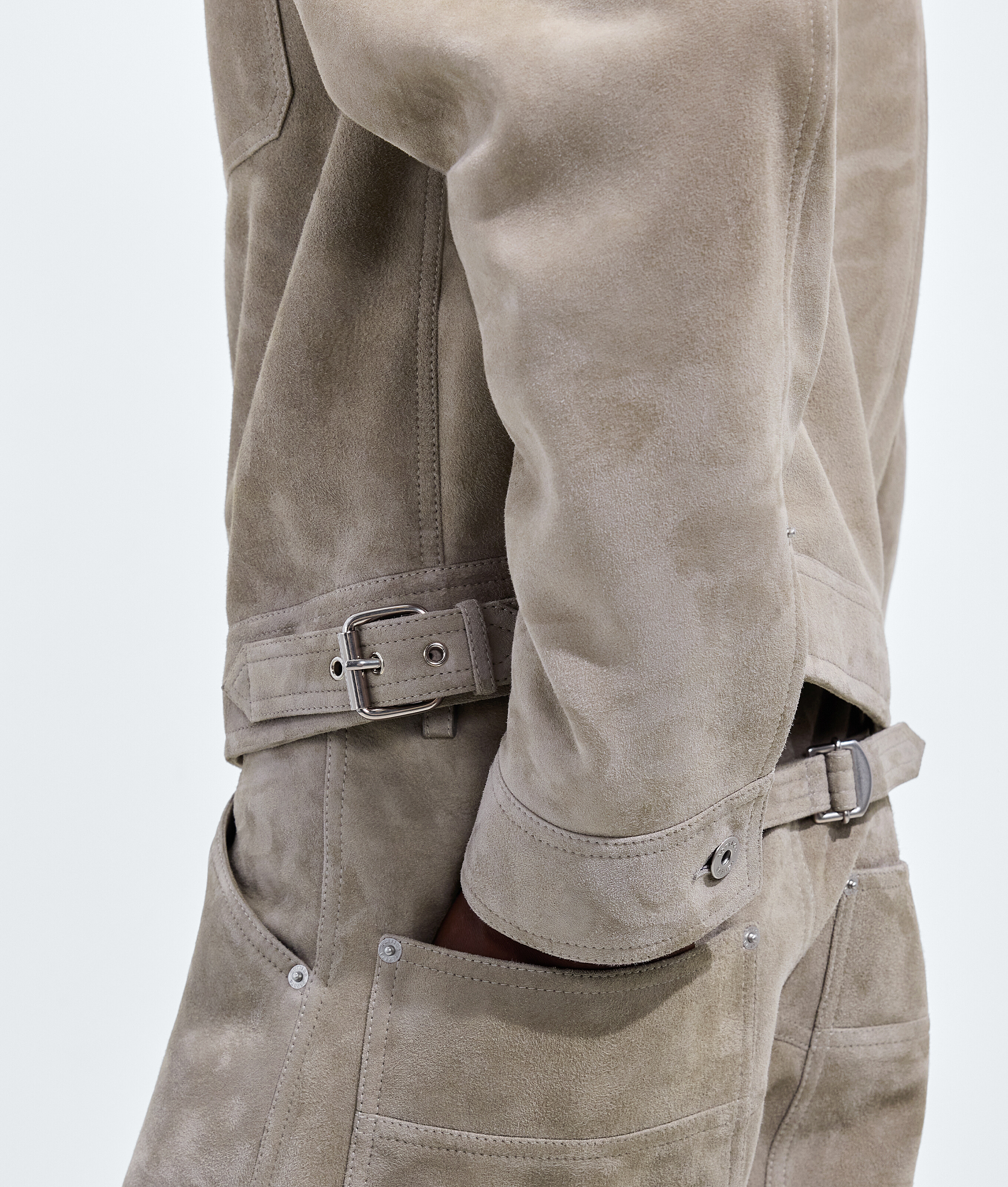 Men's Suede Leather Jacket in Gray seal Bottega Veneta Luxembourg EN - Image 5