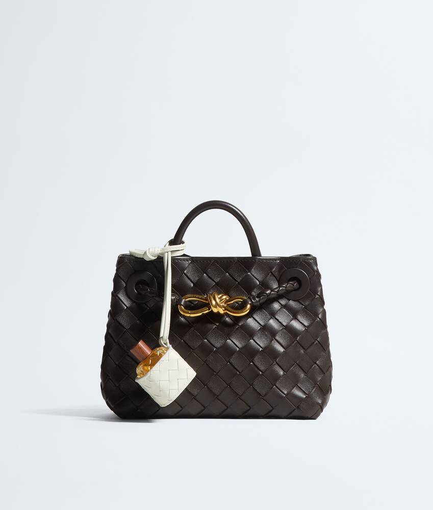 Perfume Holder Charm in Alabaster Bottega Veneta Spain EN - Image 3