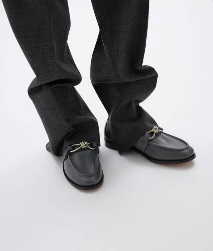 Men's Astaire Loafer in Obsidian gray Bottega Veneta Ireland EN - Image 2
