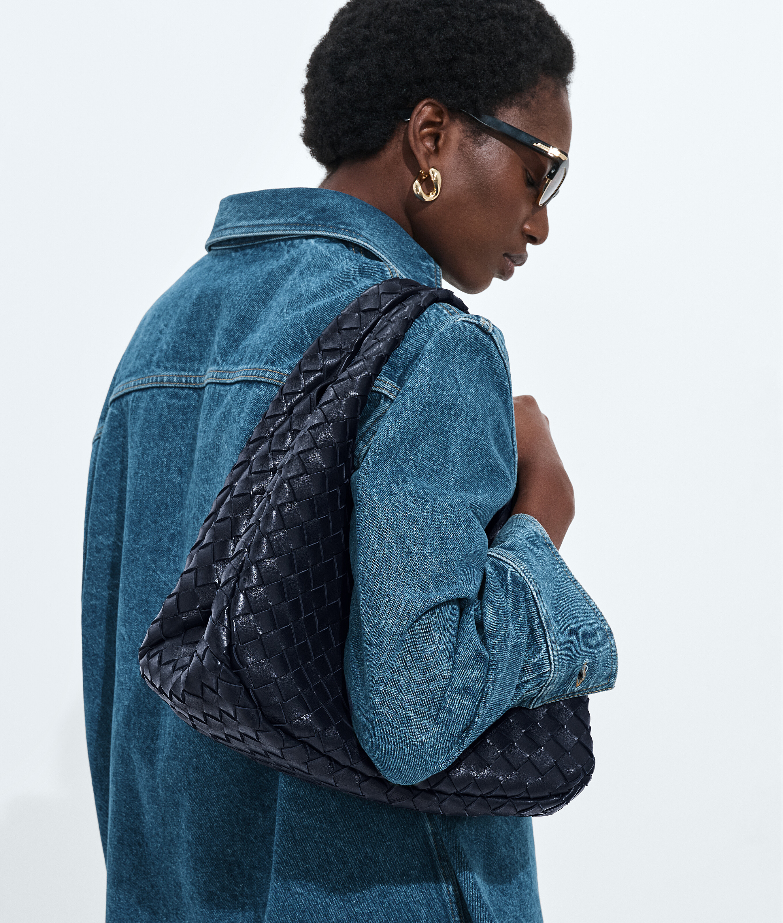 Women's Campana in Midnight Bottega Veneta Luxembourg EN - Image 2