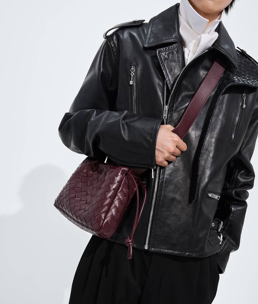 Men's Dustbag Bike in Deep mahogany Bottega Veneta Cyprus EN - Image 6