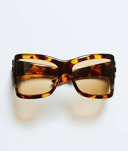 Intrecciato Wraparound Sunglasses in Havana/yellow Bottega Veneta Monaco EN - Image 1
