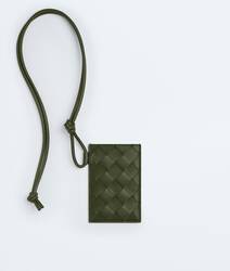 Green tweed mineral