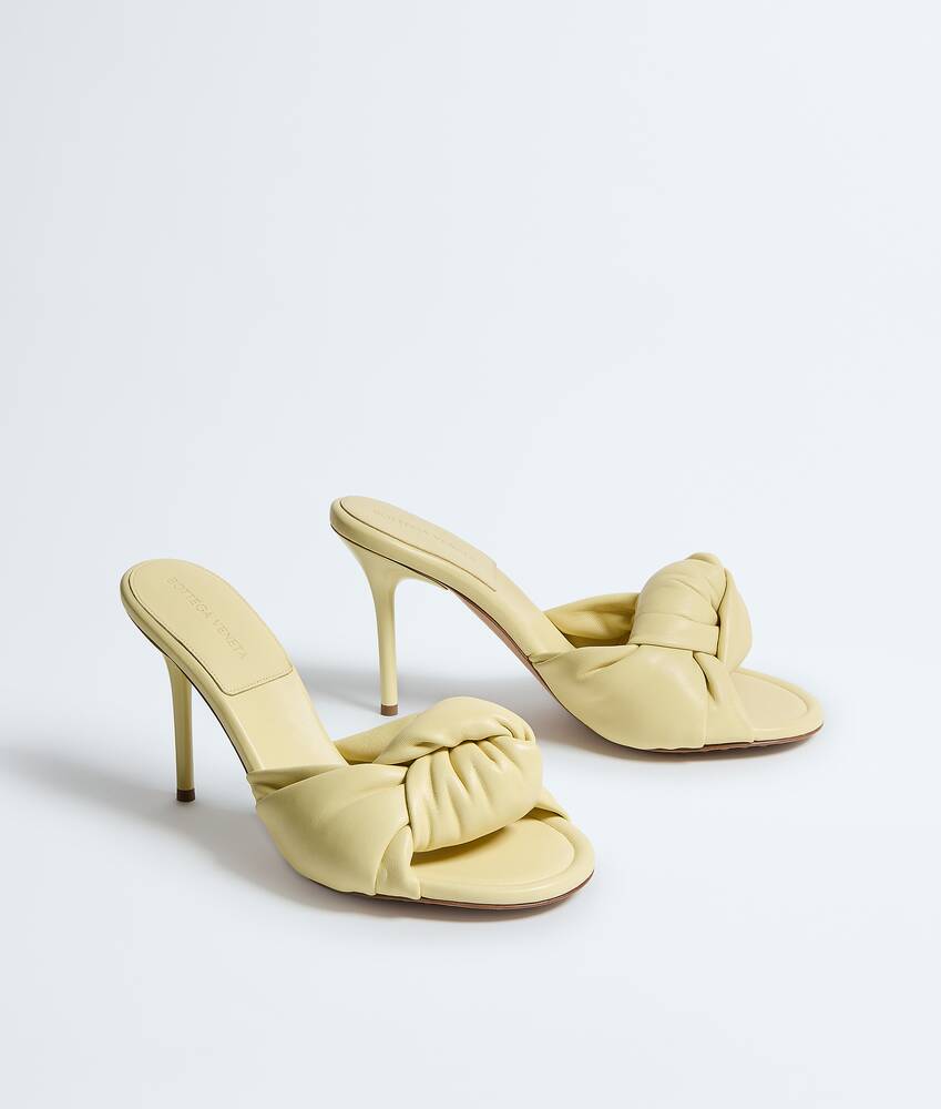 Display a large version of the product image 3 - Cherry Mule