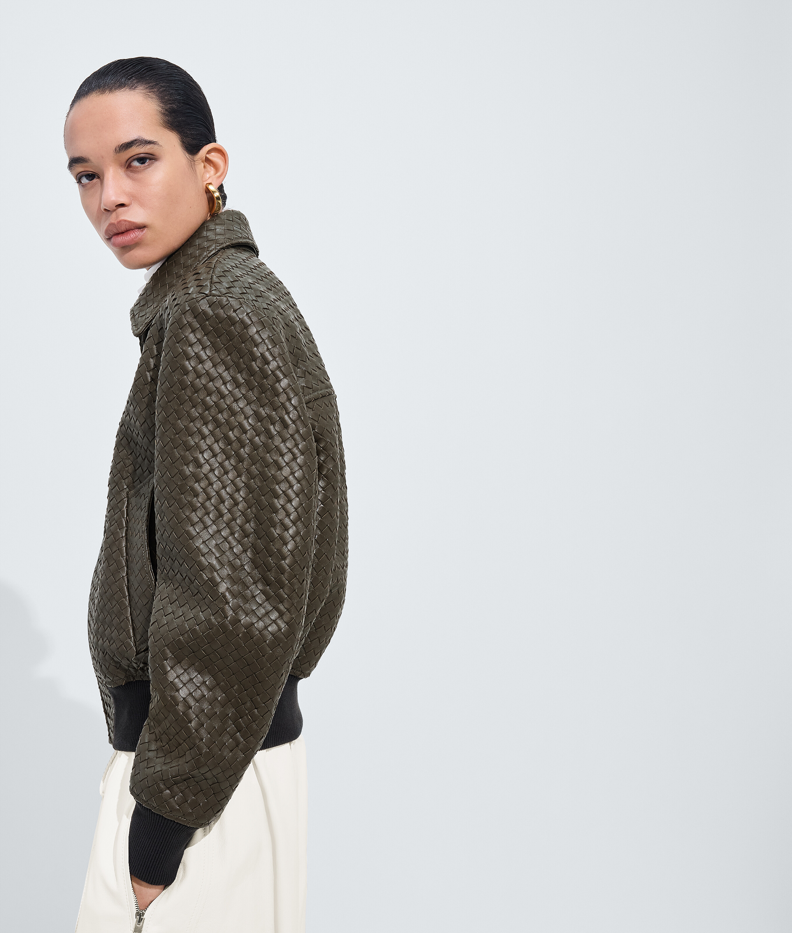 Women's Small Intrecciato Leather Blouson in Wader green Bottega Veneta Luxembourg EN - Image 4