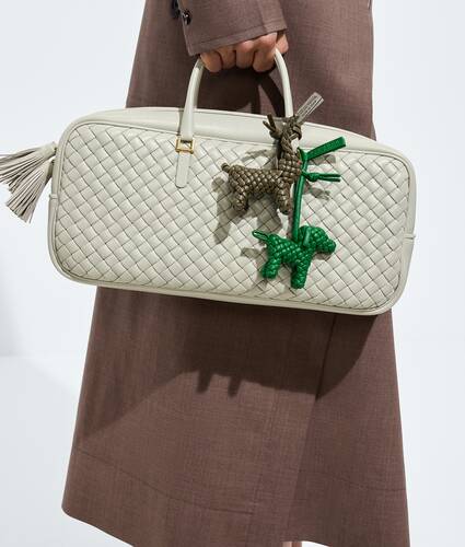 Men's Dog Charm in Shamrock Bottega Veneta United Arab Emirates EN - Image 2