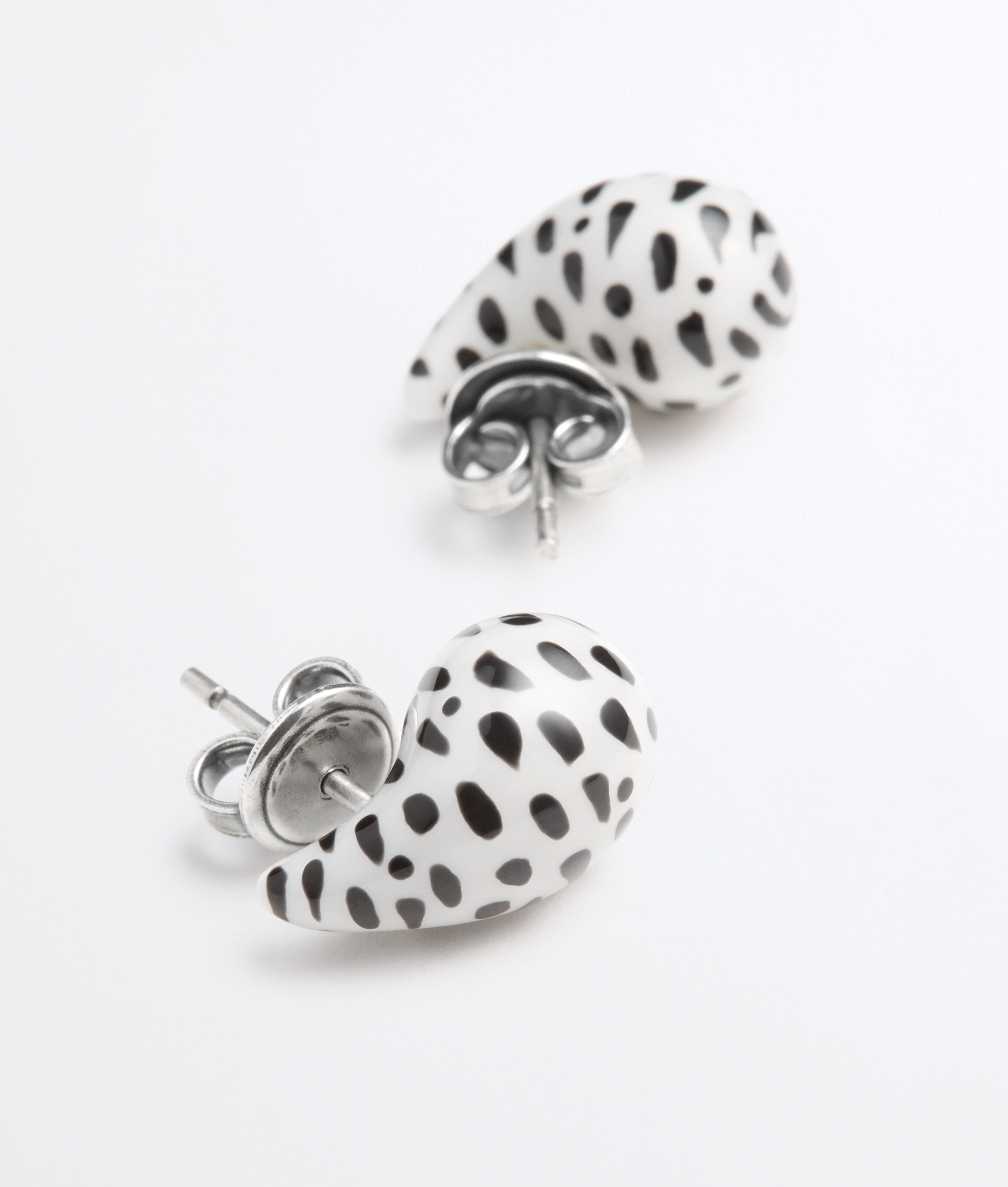 Women's Candy Drop Earrings in White/black Bottega Veneta Luxembourg EN - Image 4
