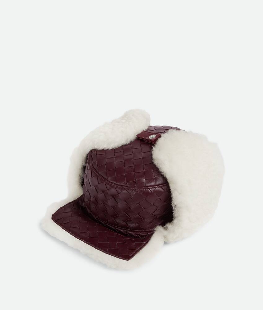 Display a large version of the product image 3 - Intrecciato Leather Aviator Hat