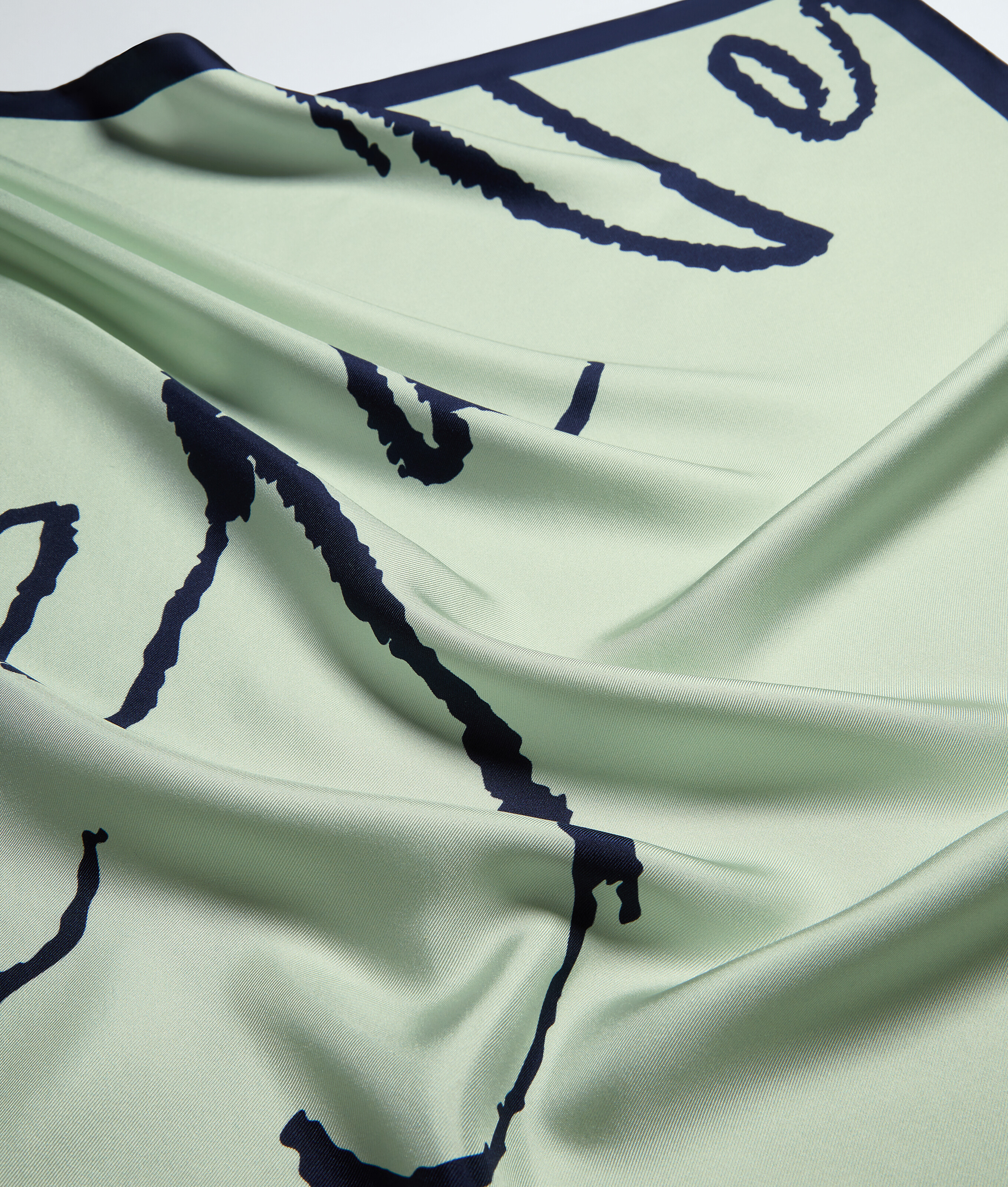 Women's Silk Foulard in Pale herb/night Bottega Veneta Luxembourg EN - Image 3