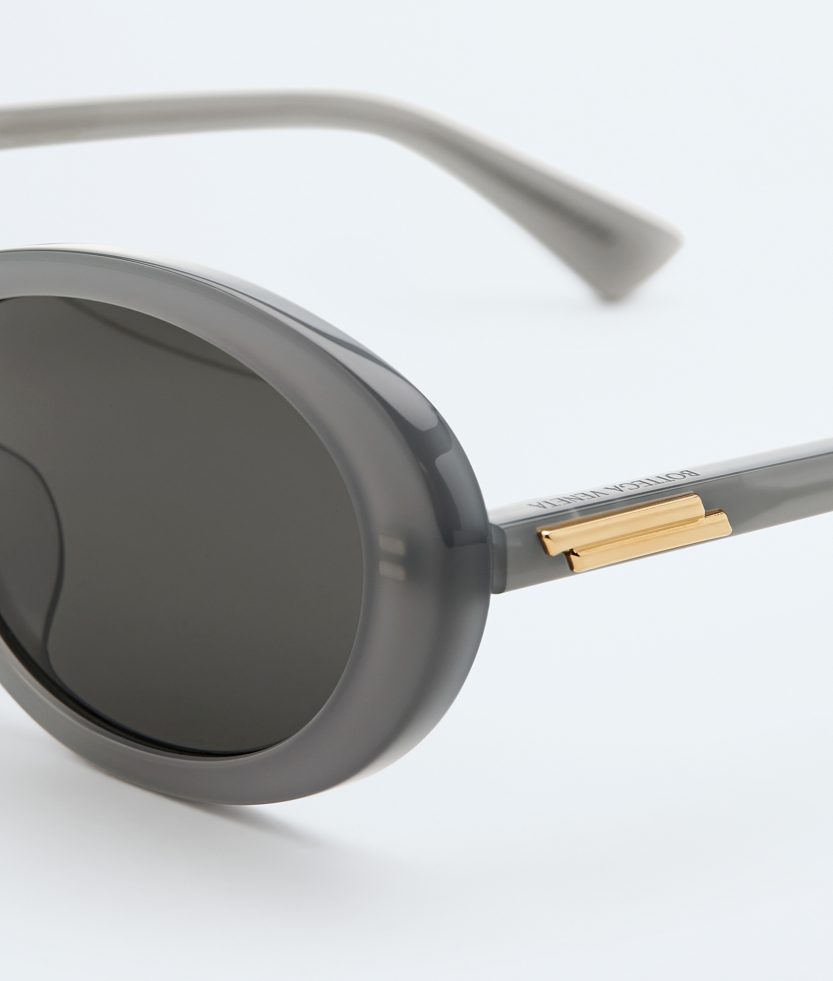 Classic Oval Sunglasses in Gray/gray Bottega Veneta Bulgaria EN - Image 4