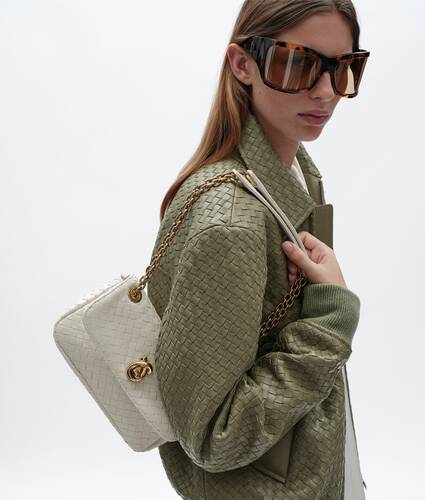 Women's Baby Madison in Alabaster Bottega Veneta United Arab Emirates EN - Image 5
