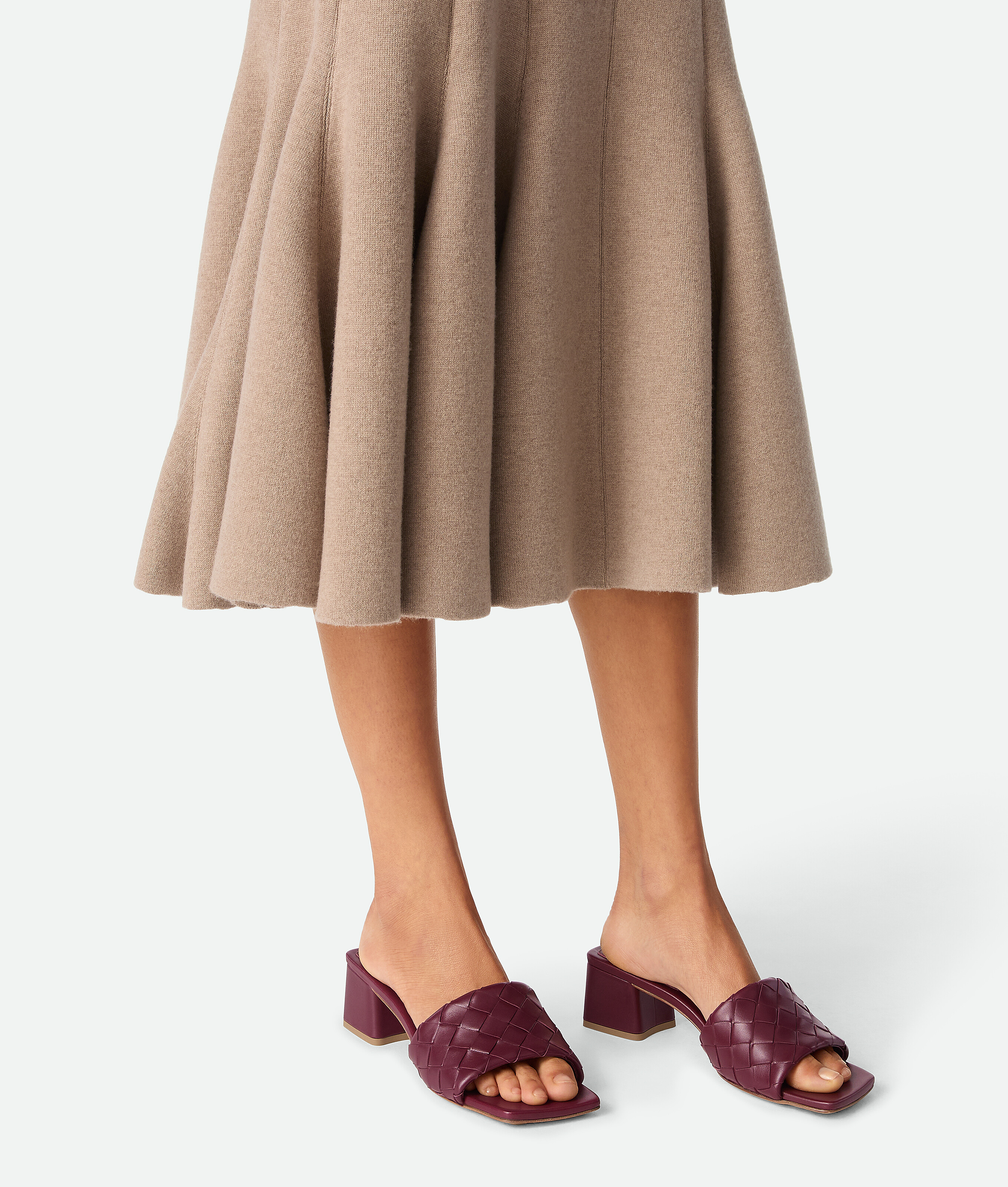 Bottega Veneta Parco 45 Intrecciato Leather Mules In Burgundy