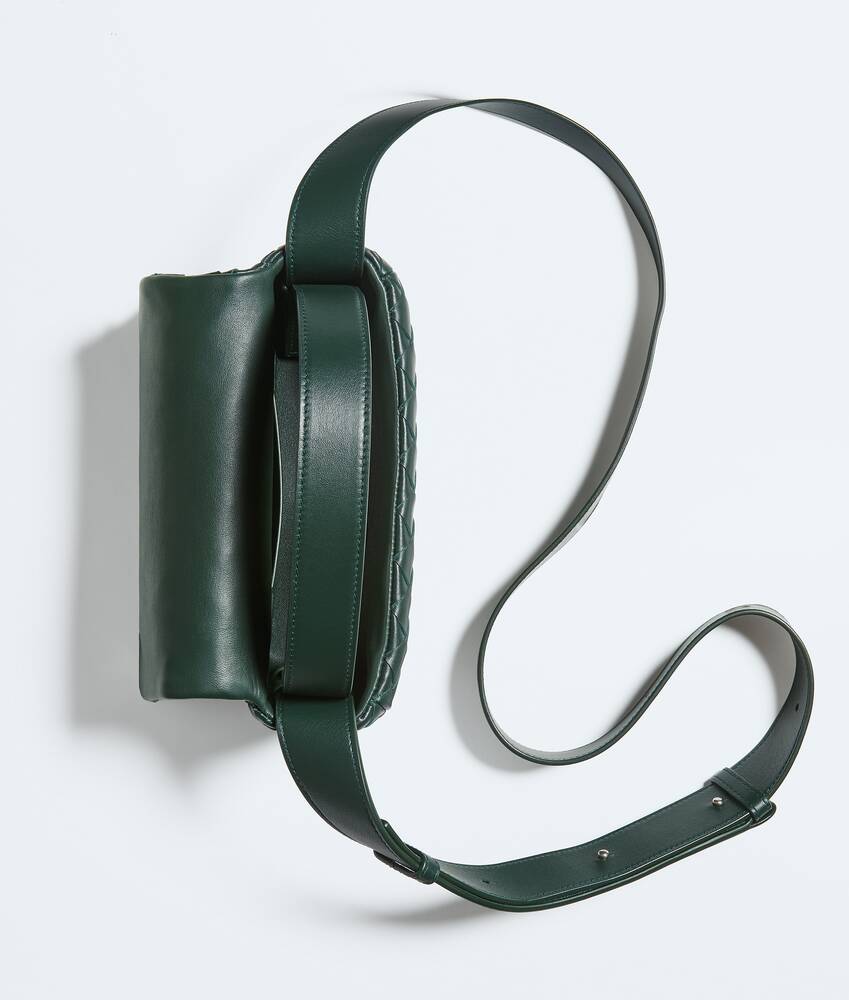 Ein gr&ouml;&szlig;eres Bild des Produktes anzeigen 6 - Intrecciato Mini-Tasche mit &Uuml;berschlag