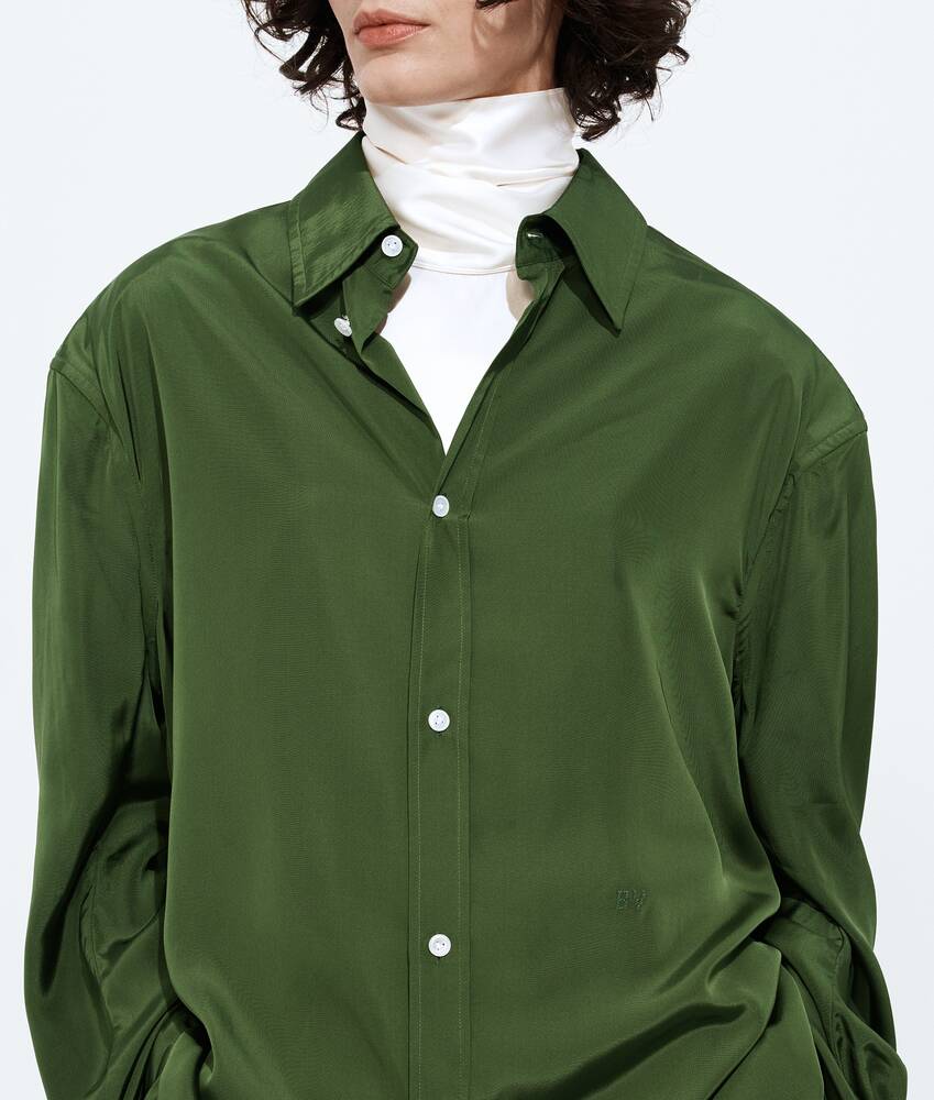 Display a large version of the product image 2 - Washed Parachute Shirt