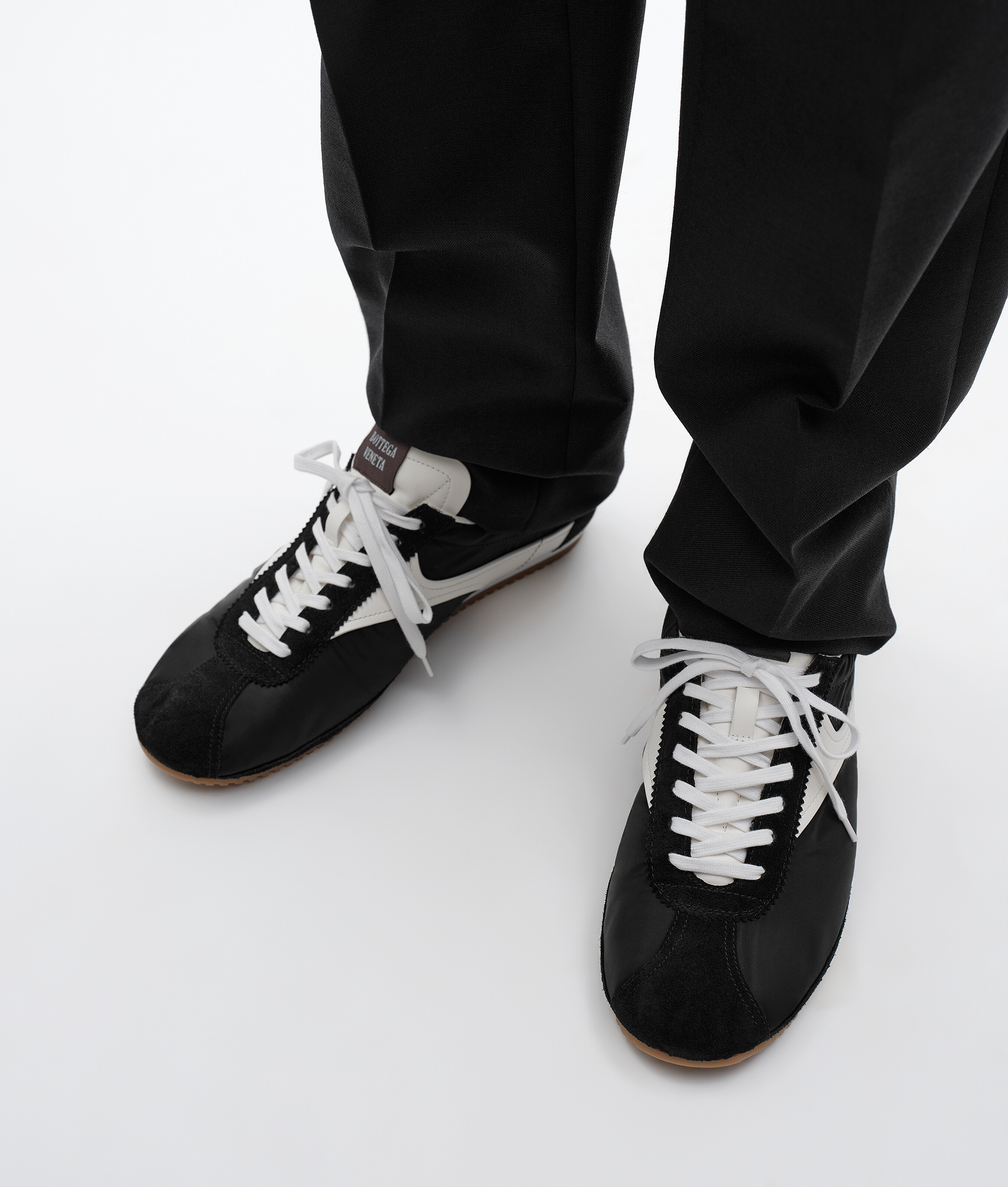 Men's Shot Sneaker in Black/alabaster Bottega Veneta Luxembourg EN - Image 2
