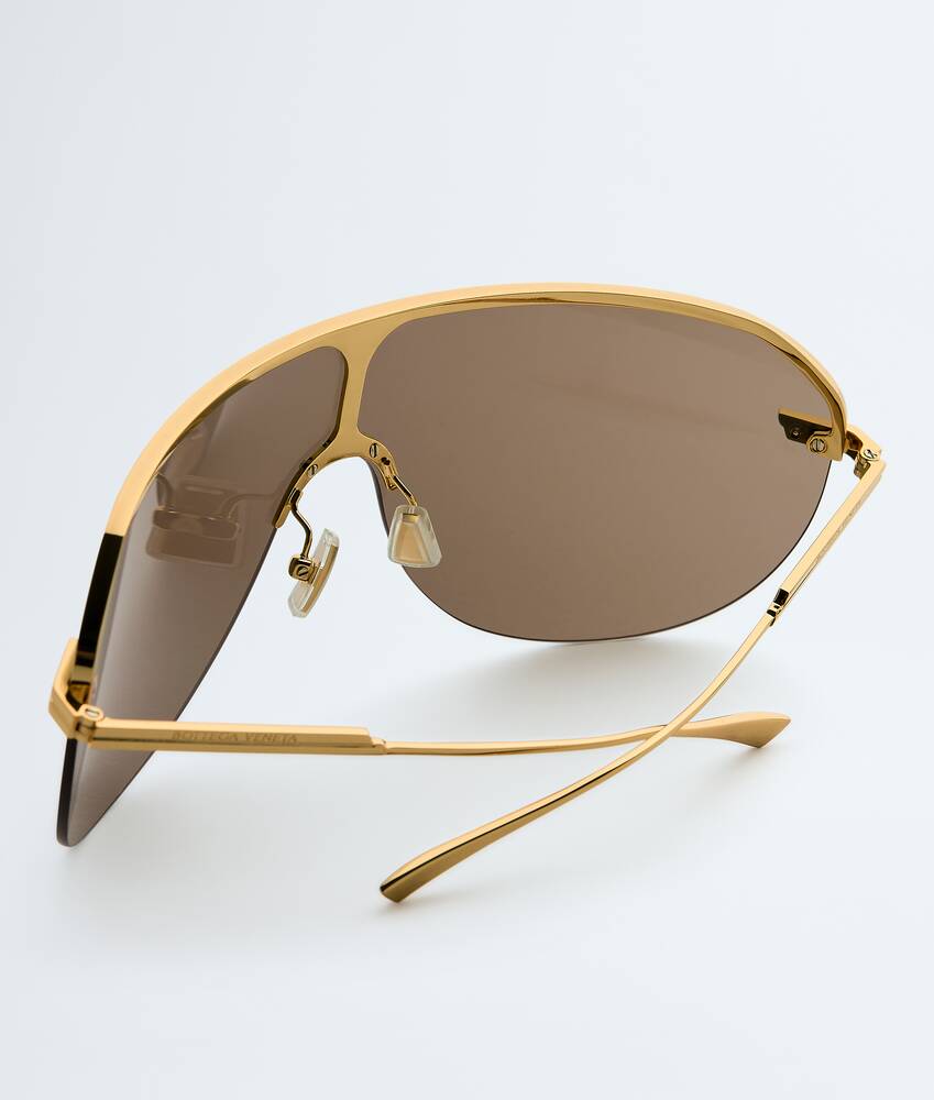 Long Ribbon Shield Sunglasses in Gold/brown Bottega Veneta Netherlands EN - Image 3