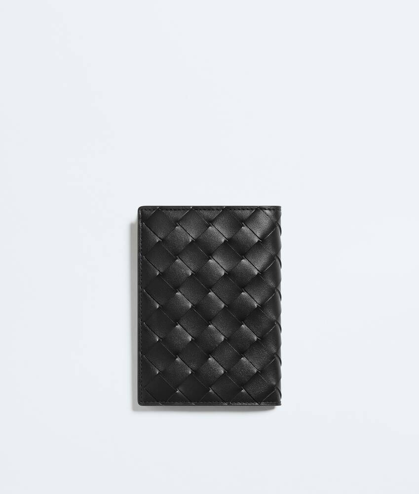 Men's Intrecciato Passport Case in Black/shamrock Bottega Veneta Hong Kong SAR China EN - Image 3