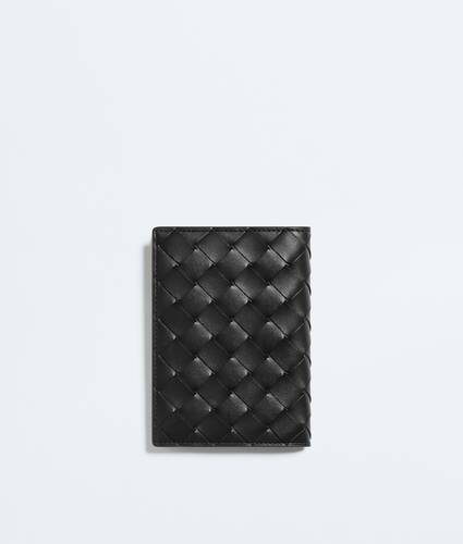 Men's Intrecciato Passport Case in Black/shamrock Bottega Veneta Hong Kong SAR China EN - Image 3