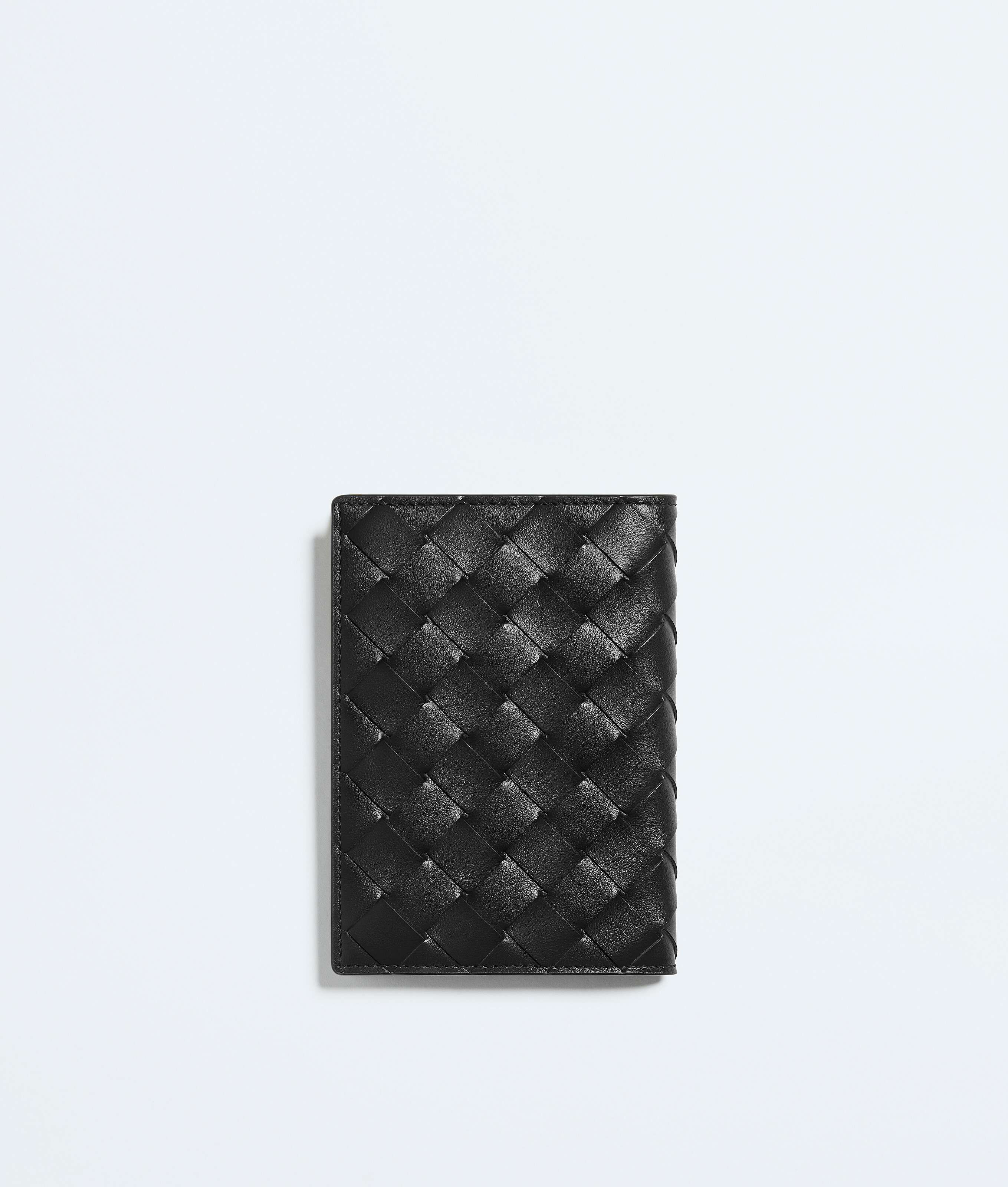 Men's Intrecciato Passport Case in Black/shamrock Bottega Veneta Luxembourg EN - Image 3