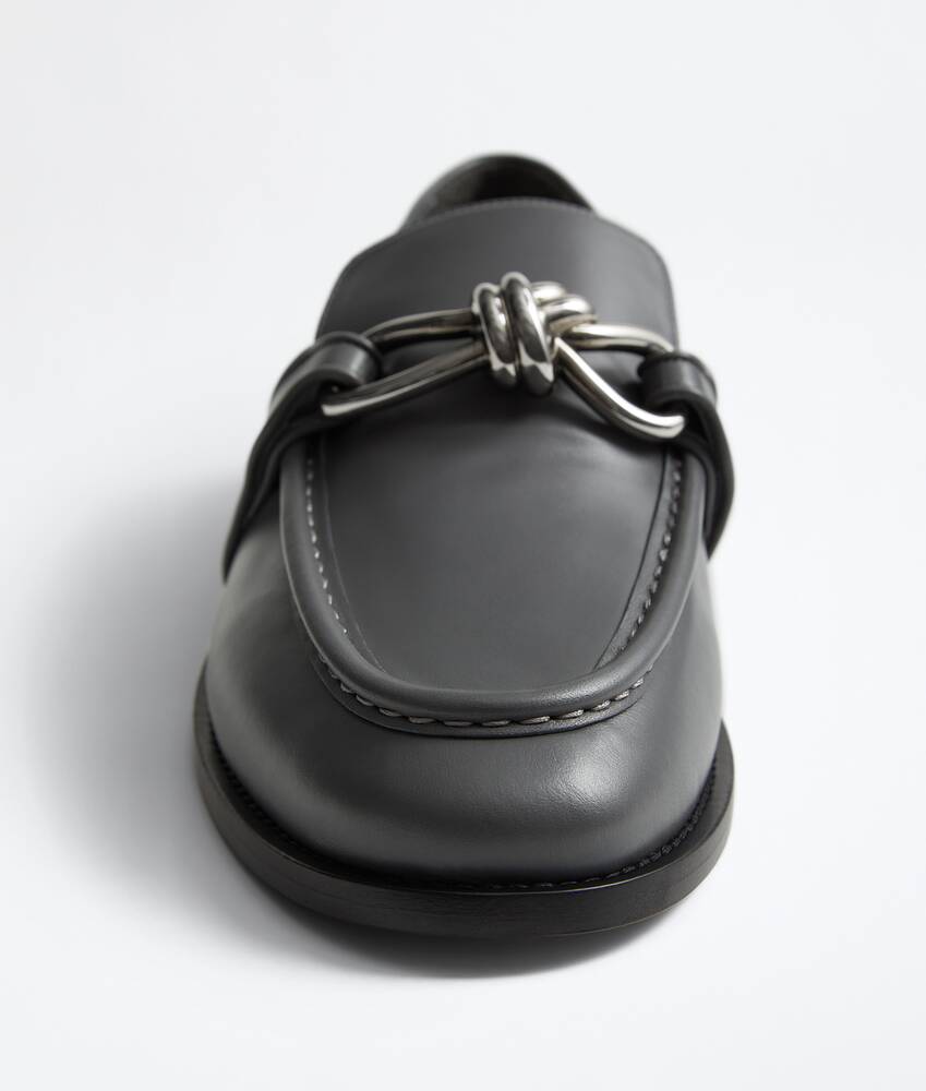 Men's Astaire Loafer in Obsidian gray Bottega Veneta Ireland EN - Image 4