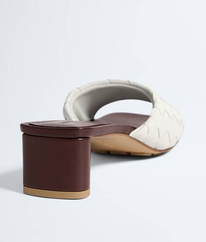 Mule Livia da Donna in Alabaster/cioccolato Bottega Veneta Italia IT - Image 5