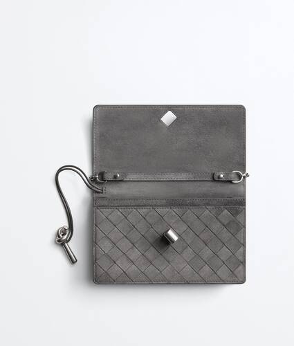 Andiamo Pouch mit Riemen f&uuml;r Damen in Obsidian grey Bottega Veneta Schweiz DE - Image 3