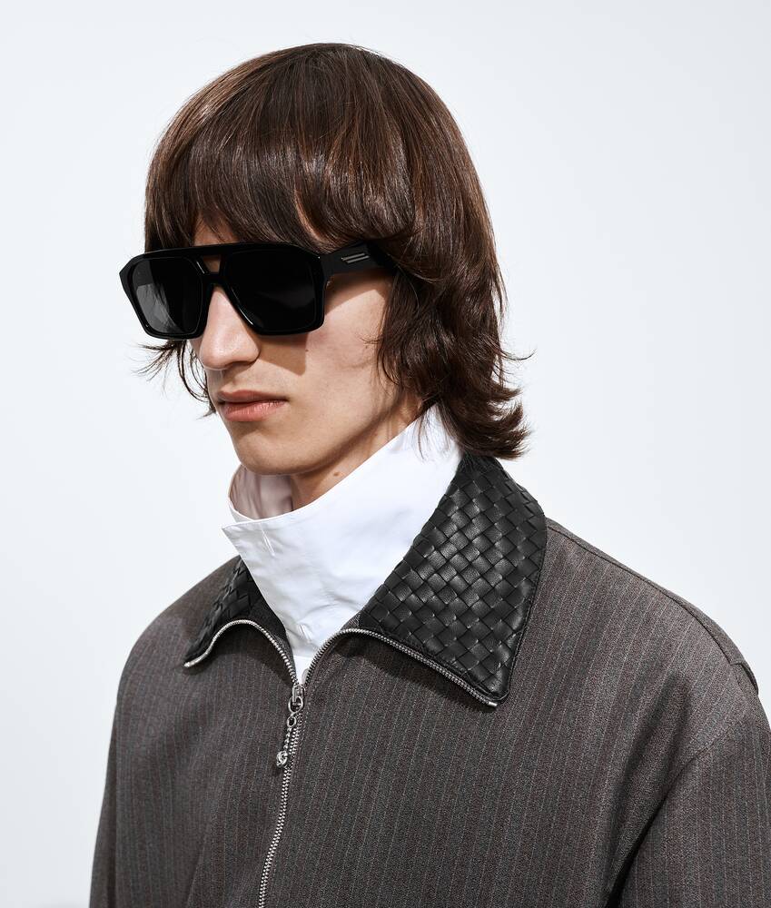 Classic Sonnenbrille in Pilotenform in Black grey Bottega Veneta Schweiz DE - Image 2