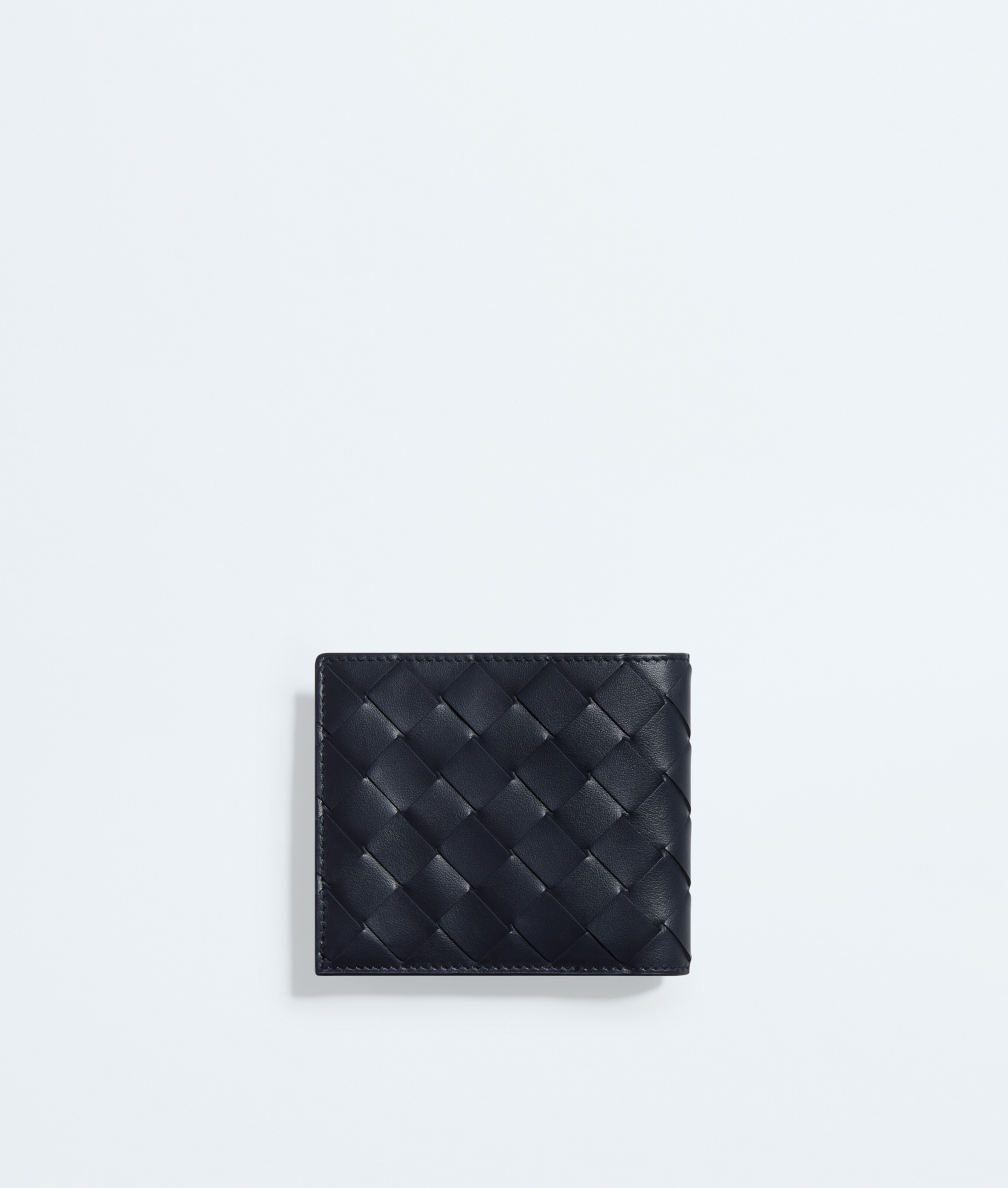 Men's Intrecciato Bi-Fold Wallet with Coin Purse in Midnight/taxi Bottega Veneta Bulgaria EN - Image 3
