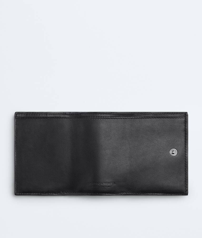 Men's Intrecciato Tiny Tri-Fold Wallet in Nero Bottega Veneta Italy EN - Image 2