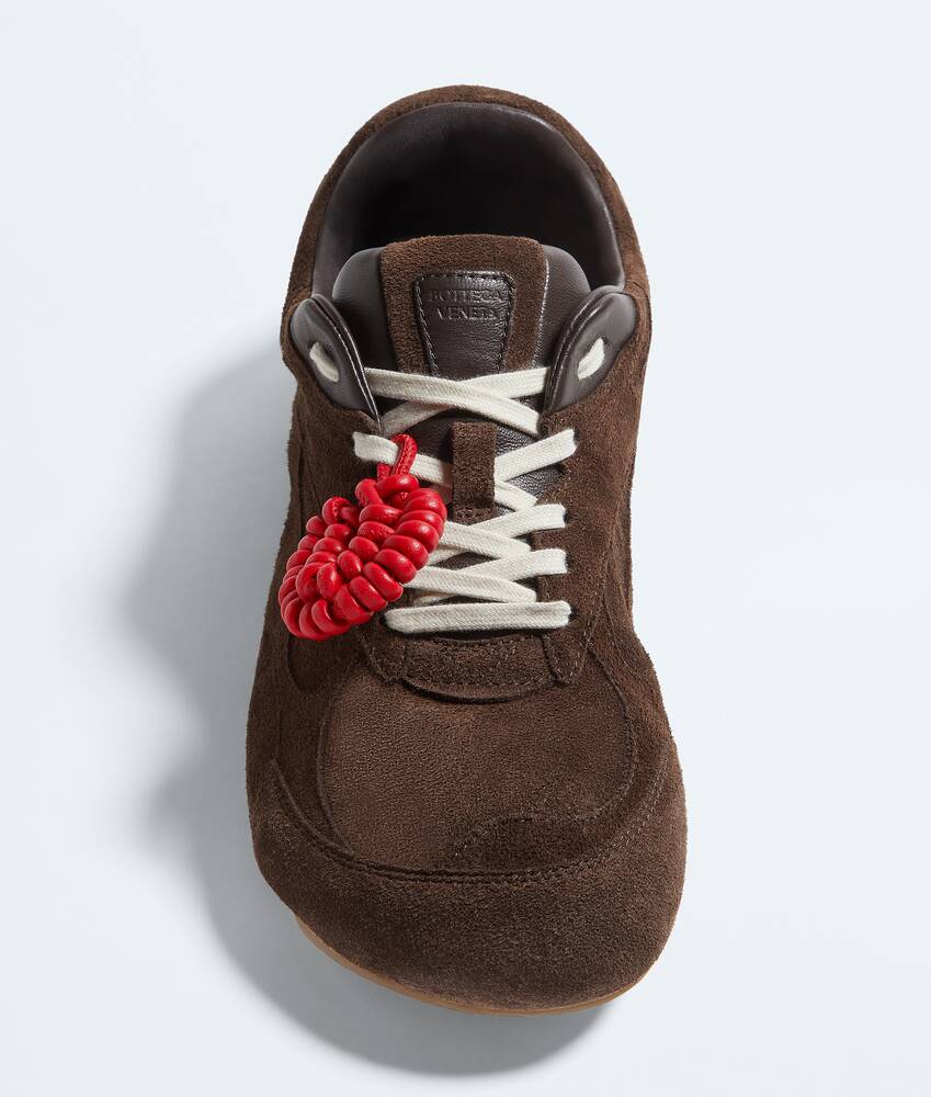 Seashell Knot Shoe Charm in Cardinal Bottega Veneta Ireland EN - Image 4