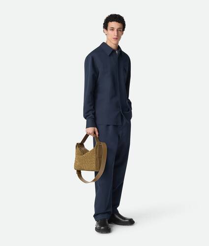 Men's Intrecciato Tribeca Top Handle in Mud Bottega Veneta Singapore EN - Image 2