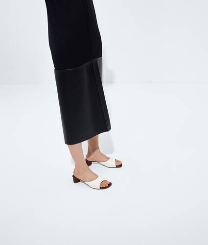 Mule Livia da Donna in Alabaster/cioccolato Bottega Veneta Italia IT - Image 2