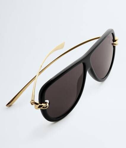 &Oacute;culos de sol Aviator Knot em Black/grey Bottega Veneta Brasil PT - Image 3