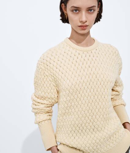 Women's Intrecciato Wool Sweater in Buff Bottega Veneta Germany EN - Image 4