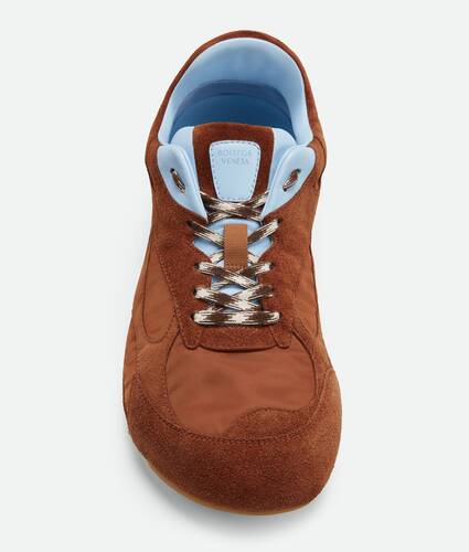 Sneaker Orbit Flash