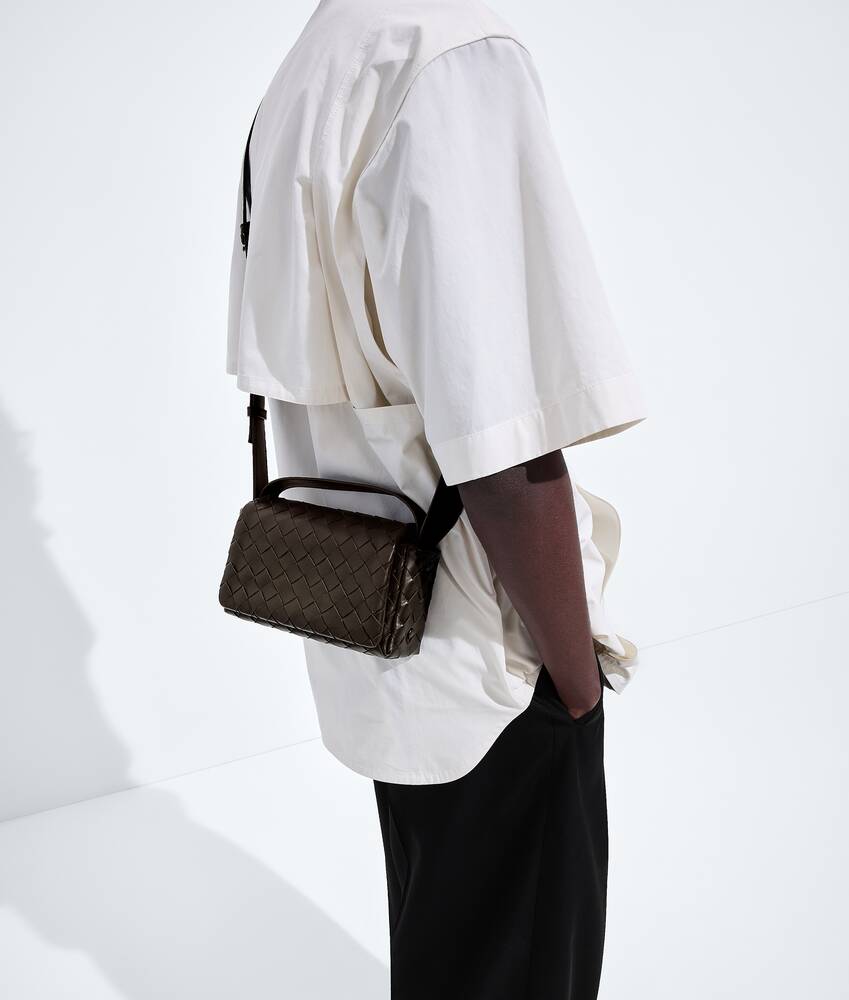 Mini sac &agrave; rabat Intrecciato pour Homme en Fondant Bottega Veneta France FR - Image 2