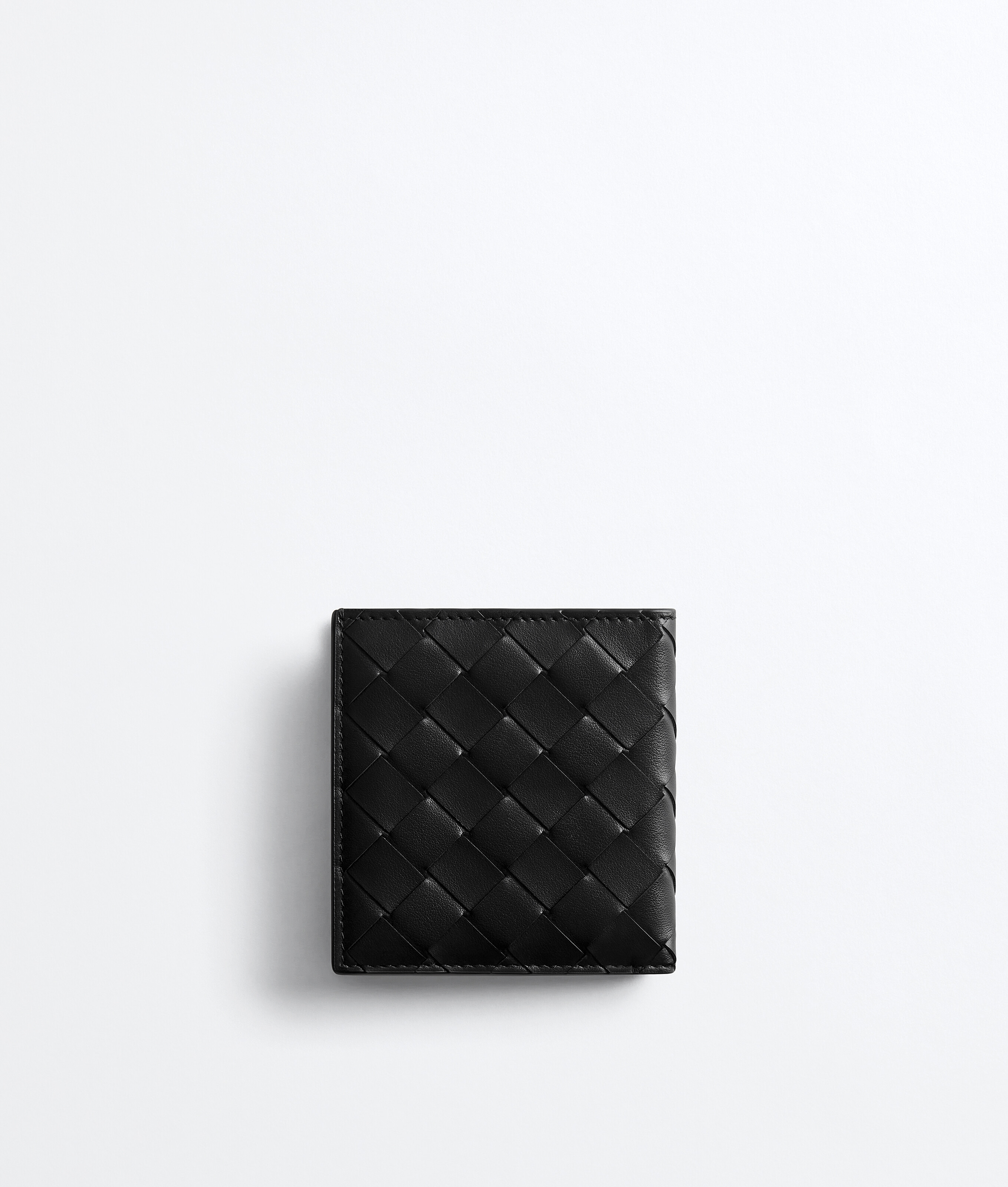 Men's Intrecciato Slim Bi-Fold Wallet in Black/shamrock Bottega Veneta Luxembourg EN - Image 3
